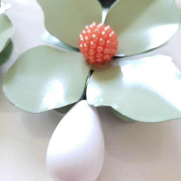 New! Zara Big Flower Earrings - Picture 2 of 13